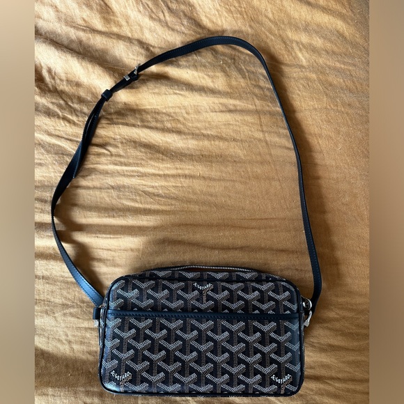 Goyard Cap Vert Crossbody Bag Black - Picture 3 of 12
